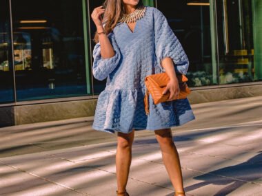 How to Style Oversized Clothing