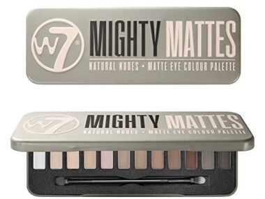 Best Natural Eye Makeup for Older Eyes