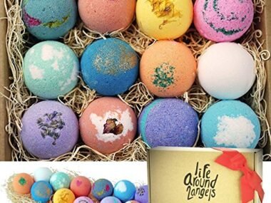 Natural Bath Bombs