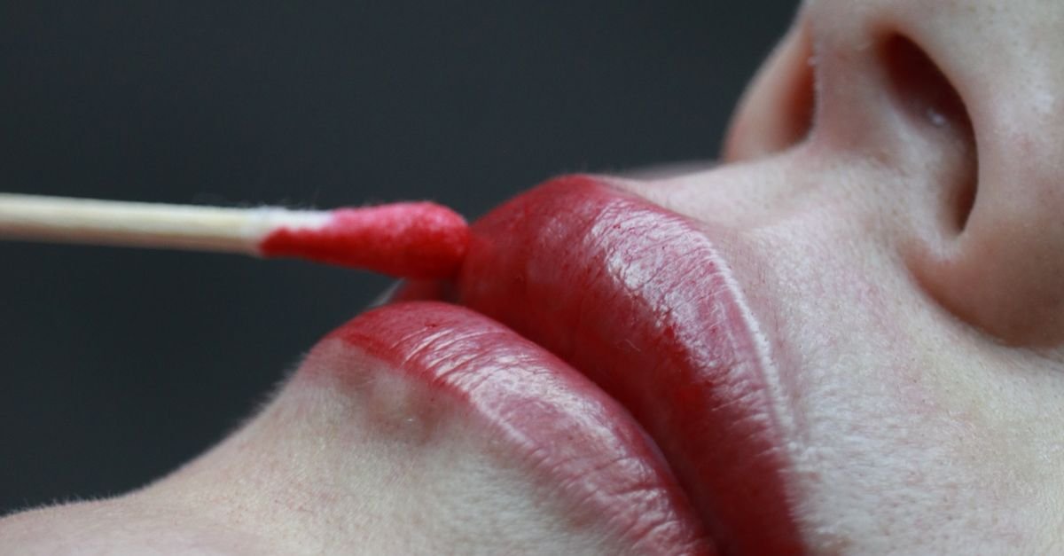 Lip Lining Techniques Fuller Lips,Techniques Fuller Lips