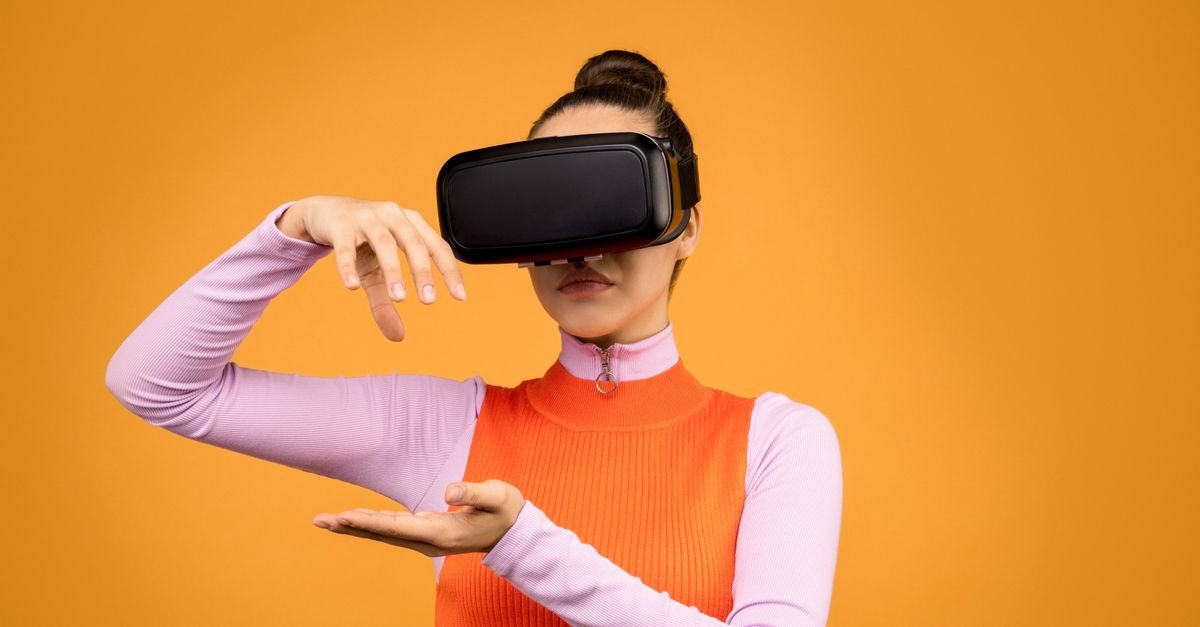 Augmented Reality In Fashion Retail,Reality In Fashion Retail