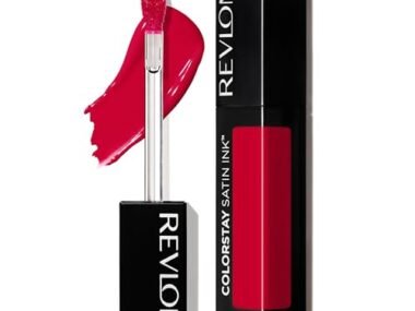 Smudge-Proof Lipsticks for All-Day Wear