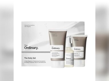 Seasonal Climate-Adaptive Skincare Routines