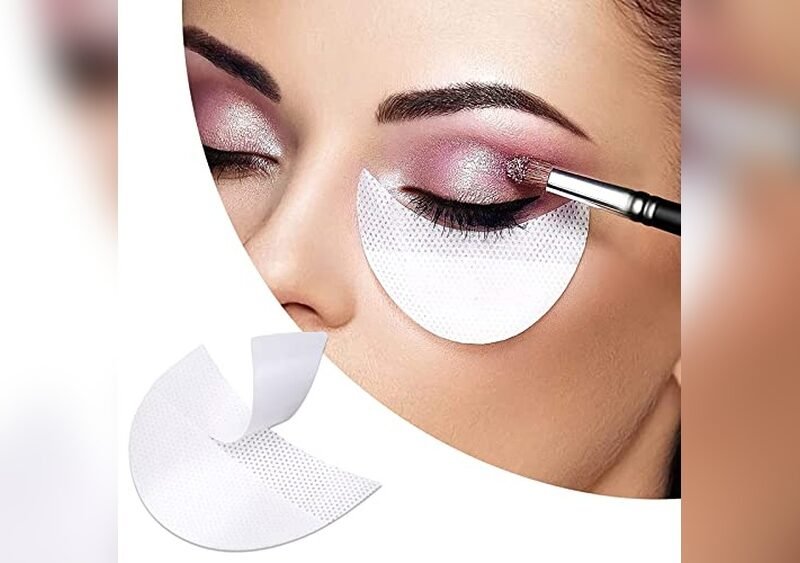 Skin-Barrier-Safe Makeup Techniques