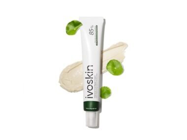 Barrier-Repair Herbal Skincare Regimens