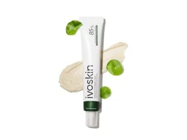 Barrier-Repair Herbal Skincare Regimens