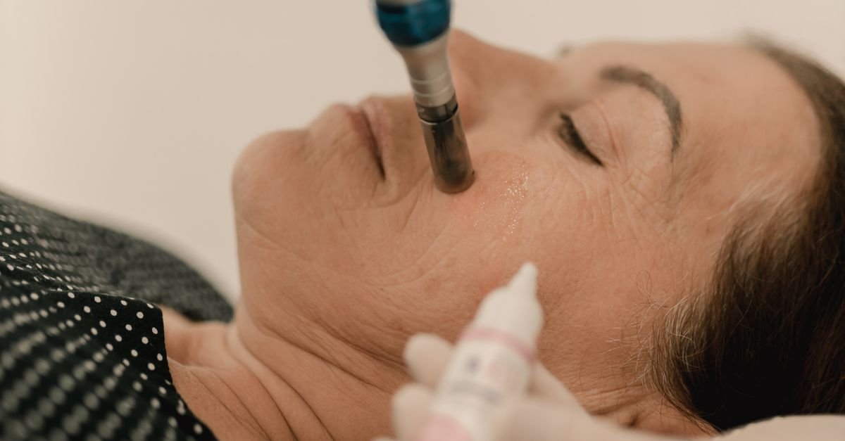 Dermatologist-Aligned Age Defense