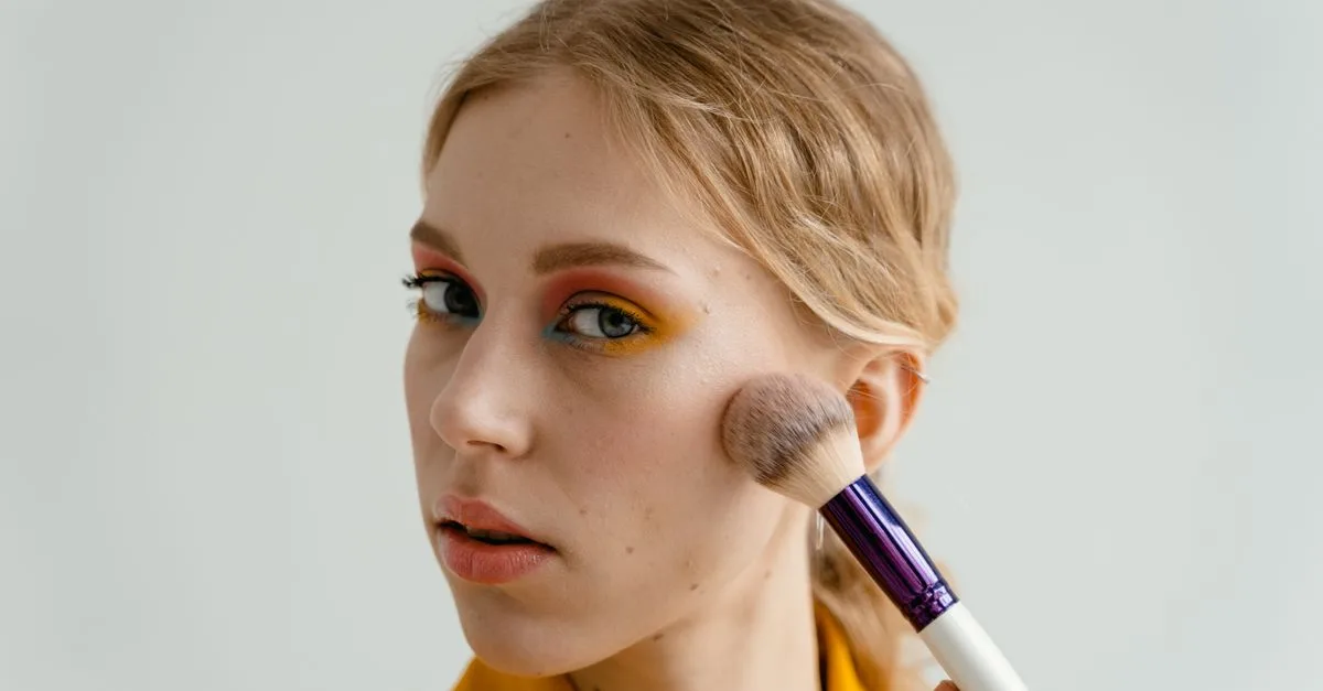 Apply Makeup Beginners
